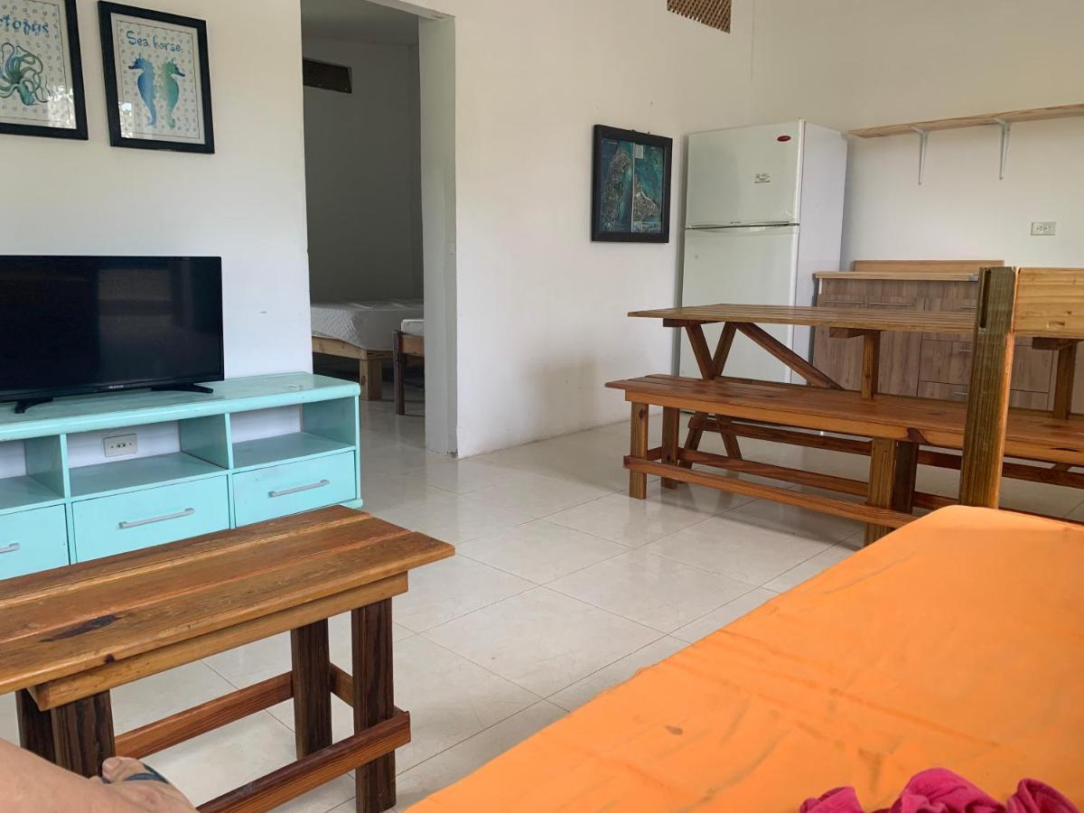 Hostal Casaluna San Andres Luaran gambar