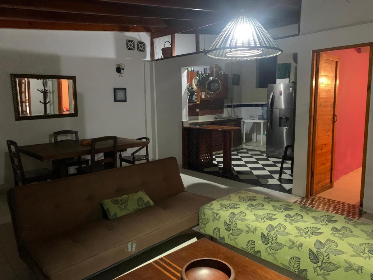 Hostal Casaluna San Andres Luaran gambar