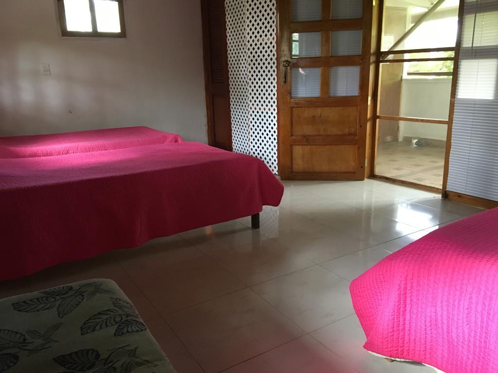 Hostal Casaluna San Andres Luaran gambar